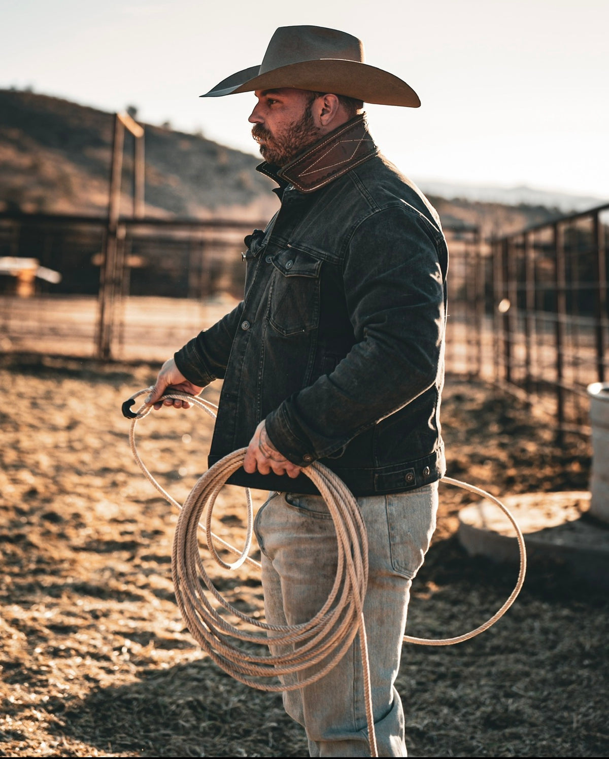 GetWestern leather collar jacket